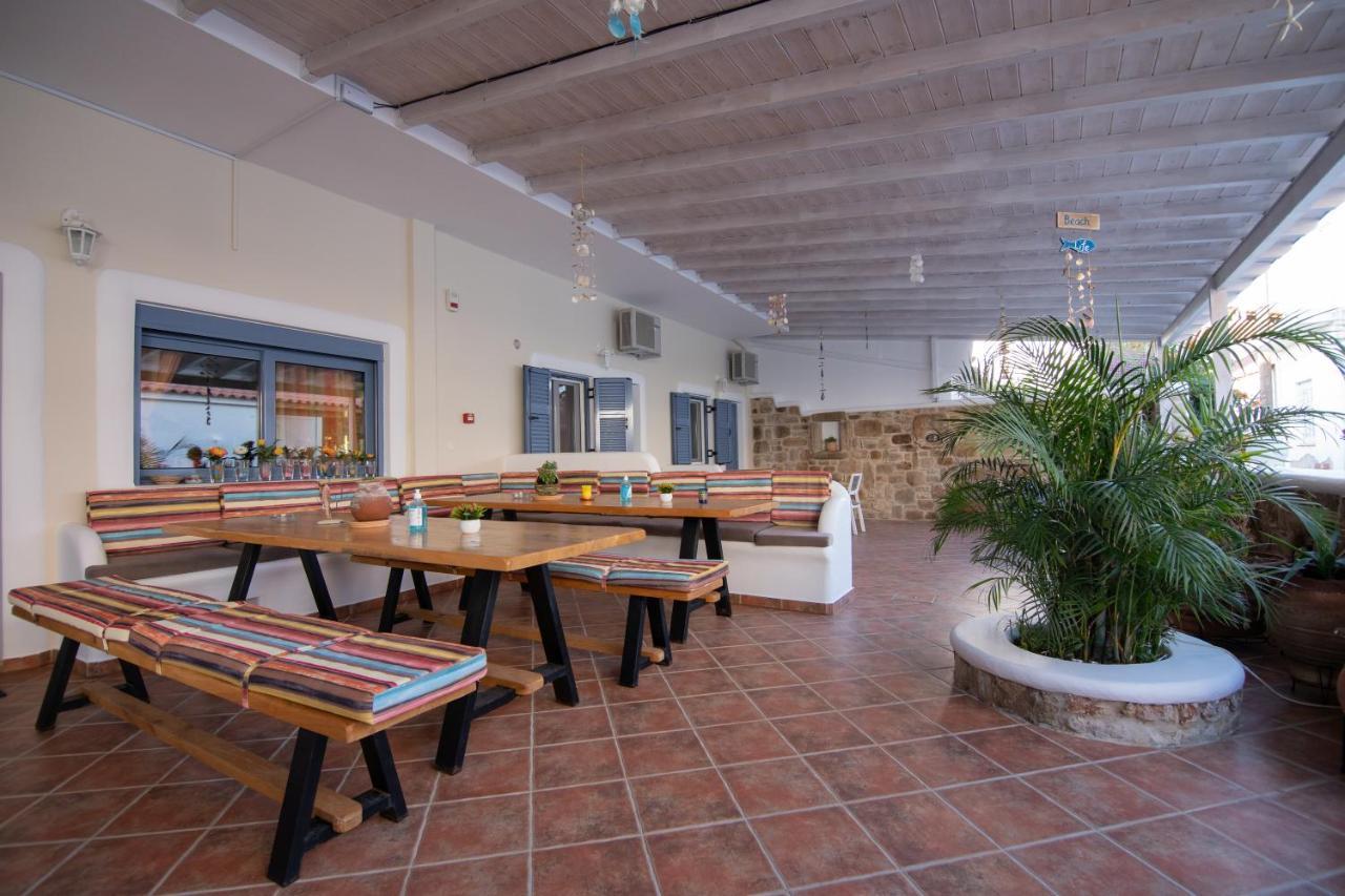 Coralli Rooms & Restaurant Elafonissos Exterior foto